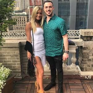 Meet your Posher, Abigail